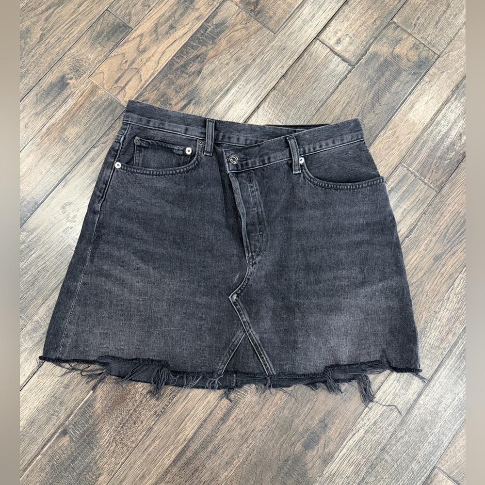 AGOLDE Black Denim Skirt Size 29 Raw Hem Mini Skirt